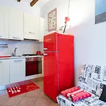 Parma Historic Center Apartment 7Min From Duomo