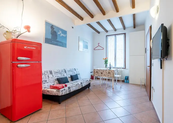 Parma Historic Center Apartment 7Min From Duomo